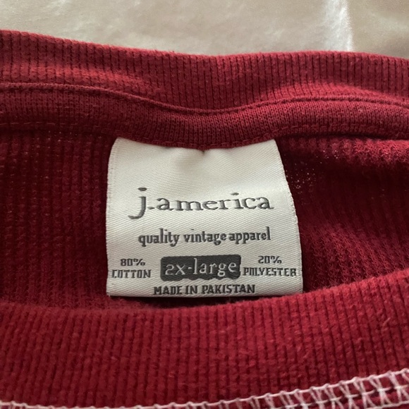 Nantucket’s holistic farm Bartlett’s Farm Nantucket waffle long sleeve shirt. - Picture 5 of 7